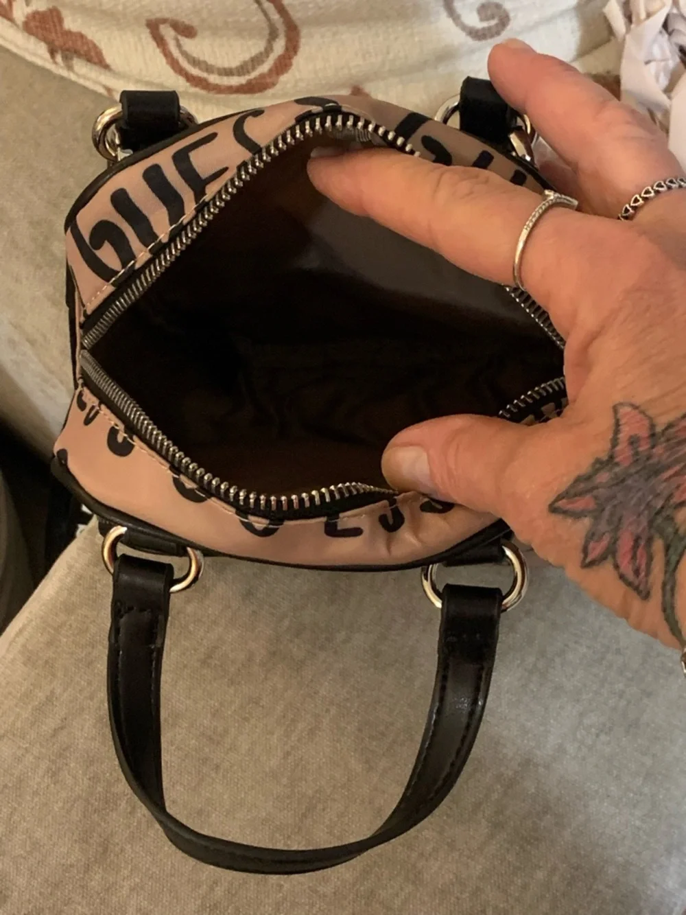 GUESS Crossbody Bag - Picture 3 of 4